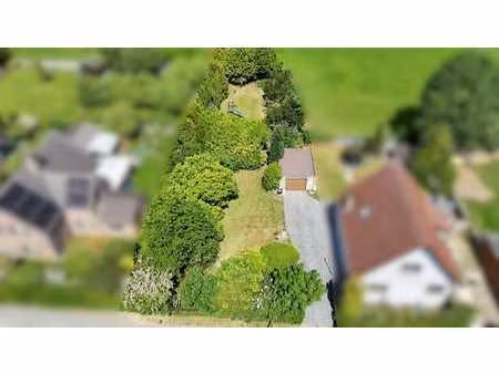 terrain à bâtir de 779m2