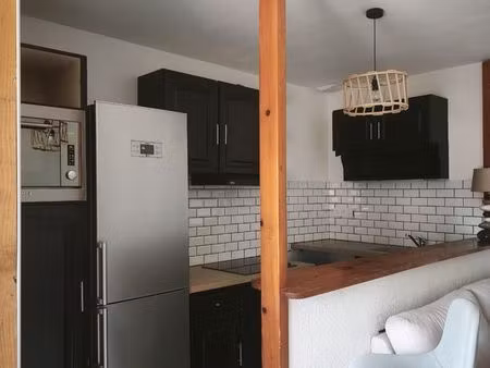 appartement meublé t3 de 47 m² – la ménitré