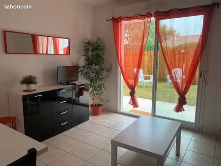 t2 en rez-de-jardin (location de septembre à juin)