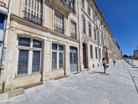 local commercial 89 m² nancy
