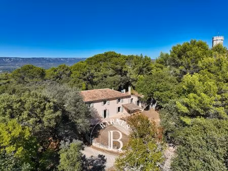 à vendre  mas aix-en-provence 8 chambres - 460 m² - 1 790 000 €