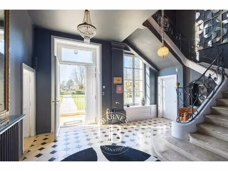 à vendre  château caen 7 chambres - 335 m² - 1 995 000 €
