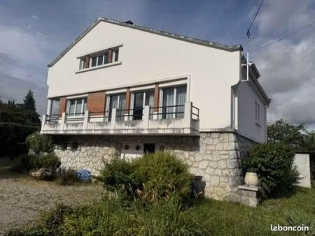 a vendre semeac ? 165 000 fai