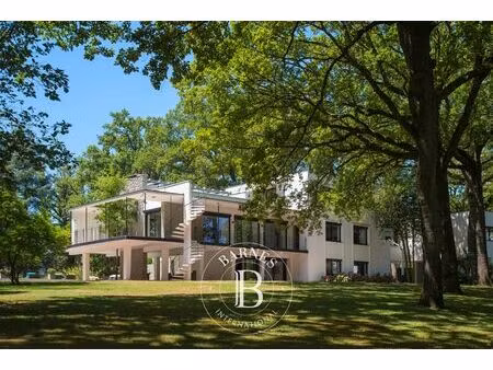 à vendre  maison tassin-la-demi-lune 6 chambres - 440 m² - 3 500 000 €