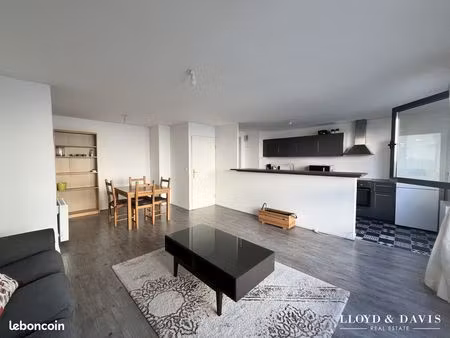 appartement 3 pièces 79 m²