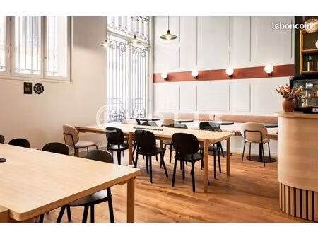 bureaux 149 m²