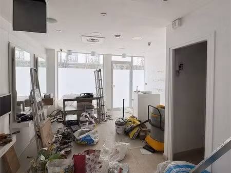 boutique 55 m² paris