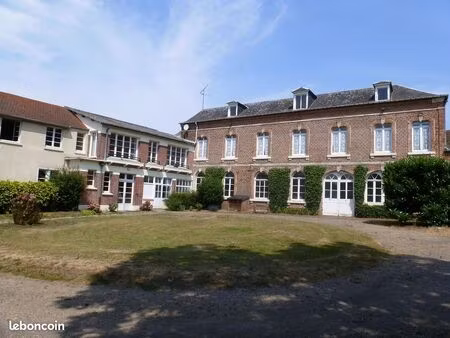 maison 8 pièces 368 m²