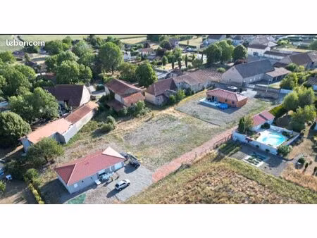 terrain à vendre