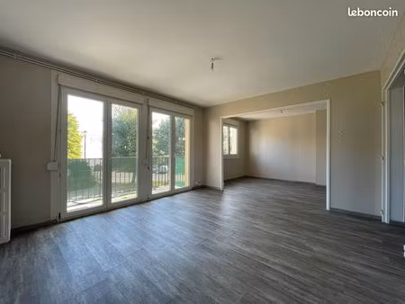 t4 74 m2 + cave + balcon + parking