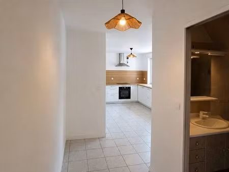 location - appartement t3 rénové avec jardin et parking – eaunes (limite muret)