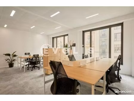 bureaux 158 m²