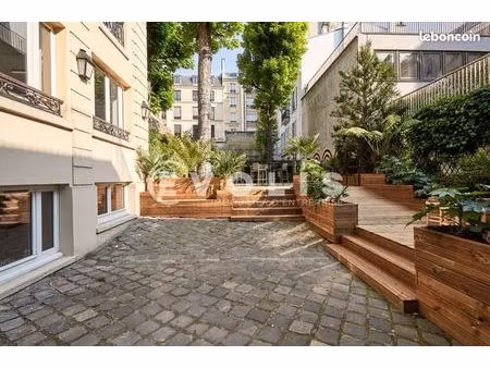 bureaux 202 m²