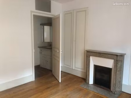 appartement 75 m2 2 chambres centre ville