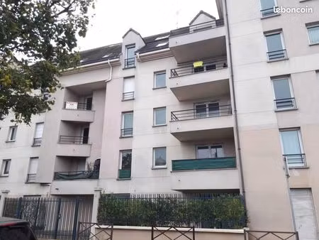 appartement 4 pièces 90 m²