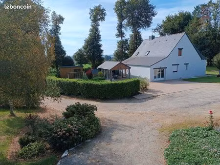 maison avec la ferme