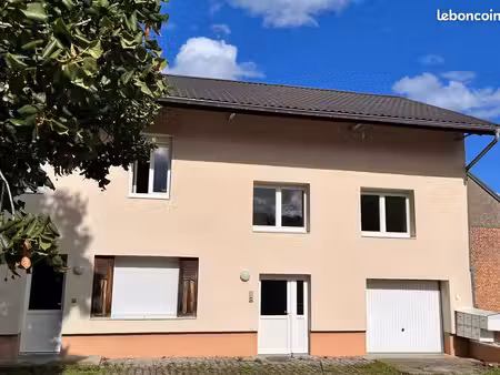 studio 1 pièce 27 m²