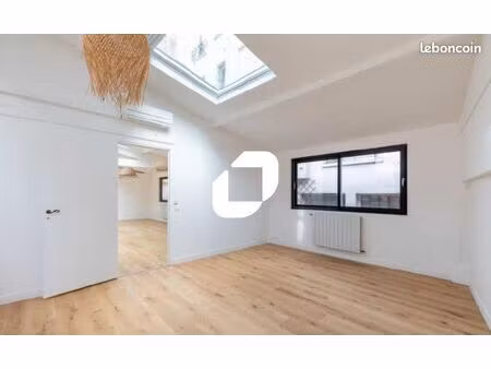 bureau 189 m²
