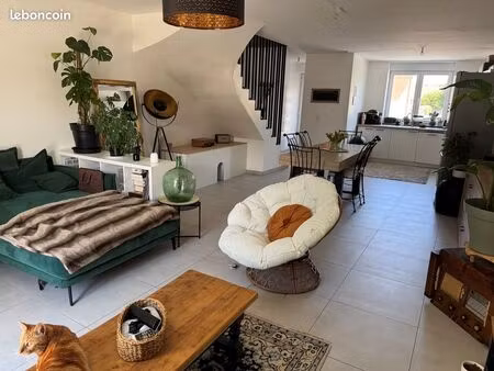 maison t3 rénovée  spacieuse et lumineuse à elvange (57690)