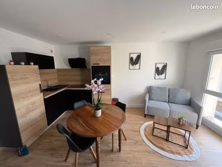 à louer – appartement t1 meublé refait à neuf – centre-ville de beaune