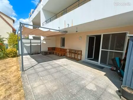 grand appartement 2 pièces avec extérieur de 75m2