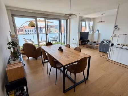 t3 de 76 m² – dpe b – plein sud – ascenseur – parking en garage fermé – aucun travaux