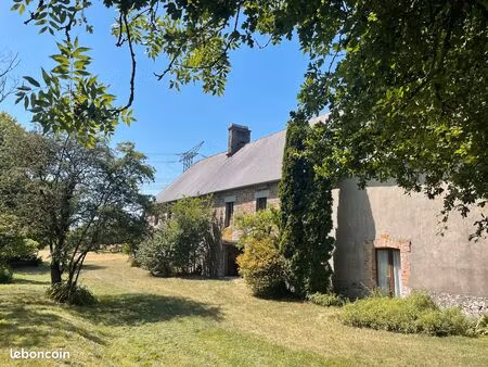 corps de ferme et maison individuelle