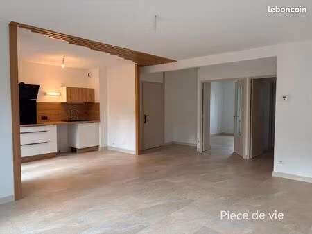 t4 duplex refait à neuf avec jardin  parking et box — le coteau
