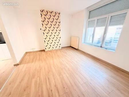 maison de ville 3 pièces 75 m²