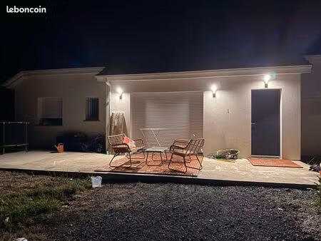 maison 3 pièces de 77m84