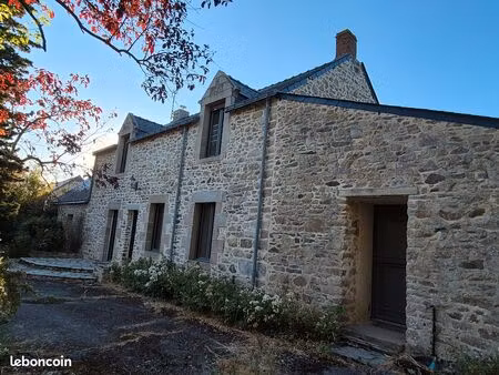 maison en pierres