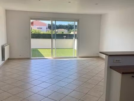 appartement t2 avec terrasse
