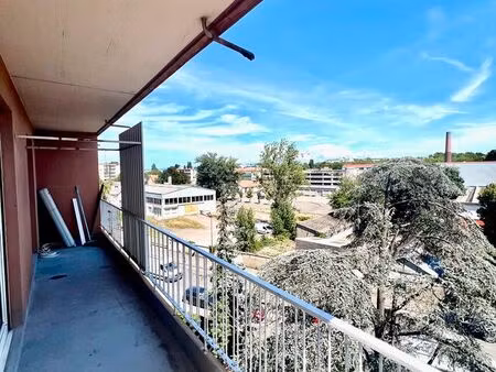 appartement f4 avec balcon