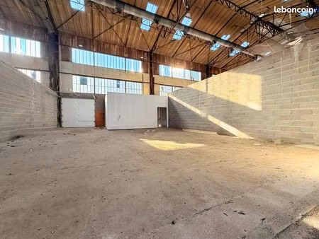 bureaux  entrepôt 235 m² algrange