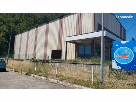 dépôt industriel 500 m2