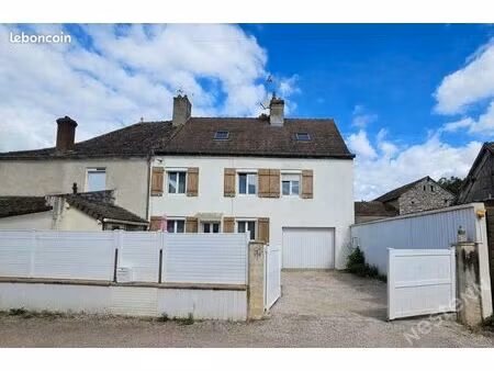 maison 5 pièces 105 m²