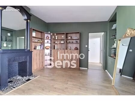 appartement 4 pièces 103 m²