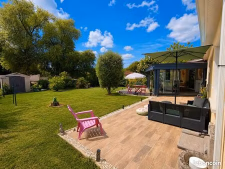 maison avec studio indépendant