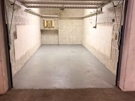 garage - avenue de genève