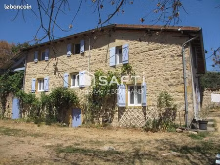 maison 5 pièces 3 m²
