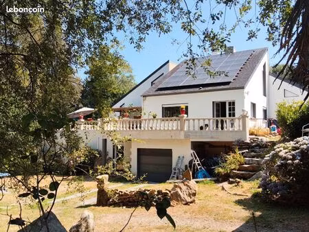domaine avec parc et maison de 700 m2