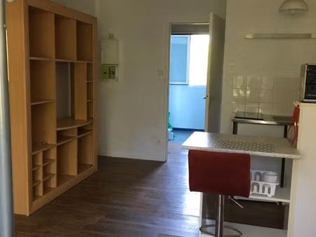 studio meublé 25 m2 près fac ´hopital’ écoles d’ingénieurs ´ tram