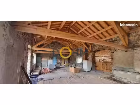maison 2 pièces 200 m²