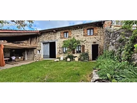 maison en pierre