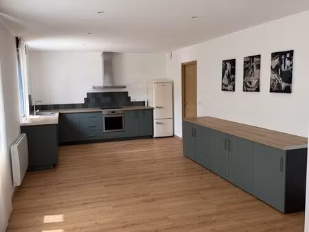 maison insividuelle de plain pied - 3 chambres