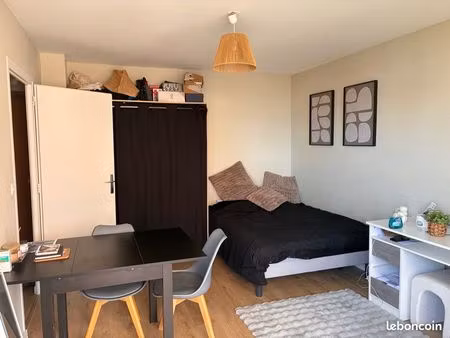 studio à louer aix les bains