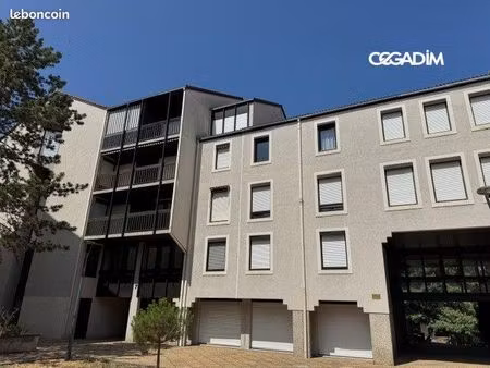 appartement 5 pièces 105 m²