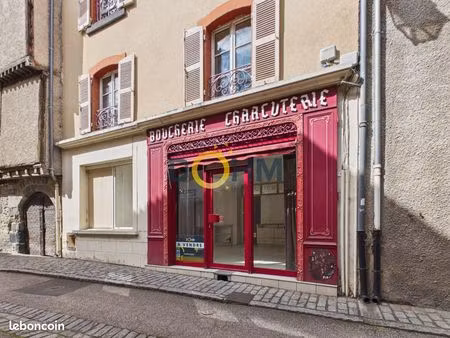 immeuble 5 pièces 183 m²