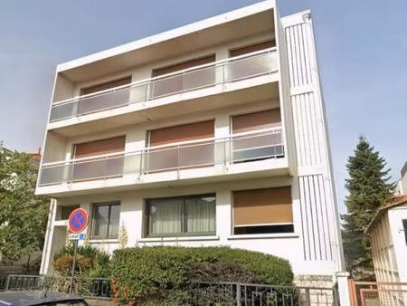 immeuble 14 pièces 287 m²
