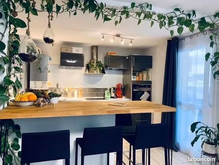 t2 meublé lumineux de 55 m² – le bourget-du-lac